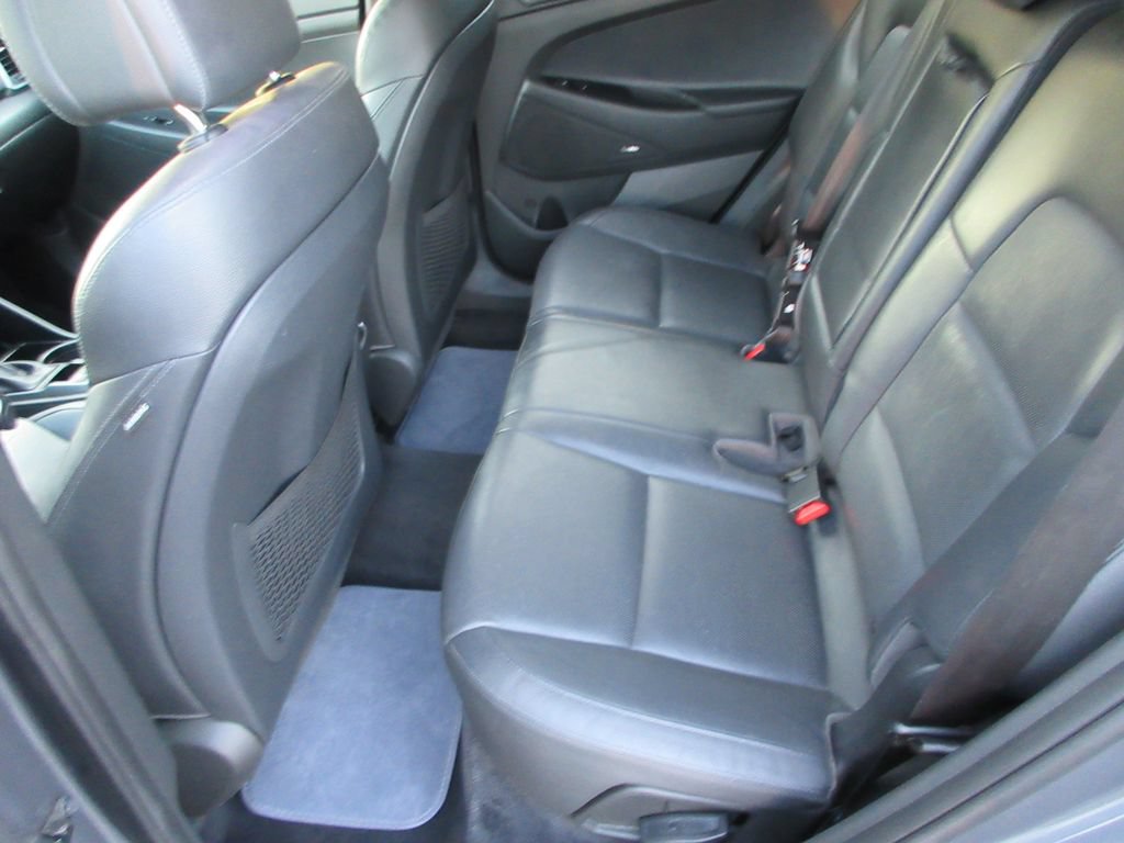 Used 2018 Hyundai Tucson Limited w/ Ultimate Package 02 AWD/4WD image 14