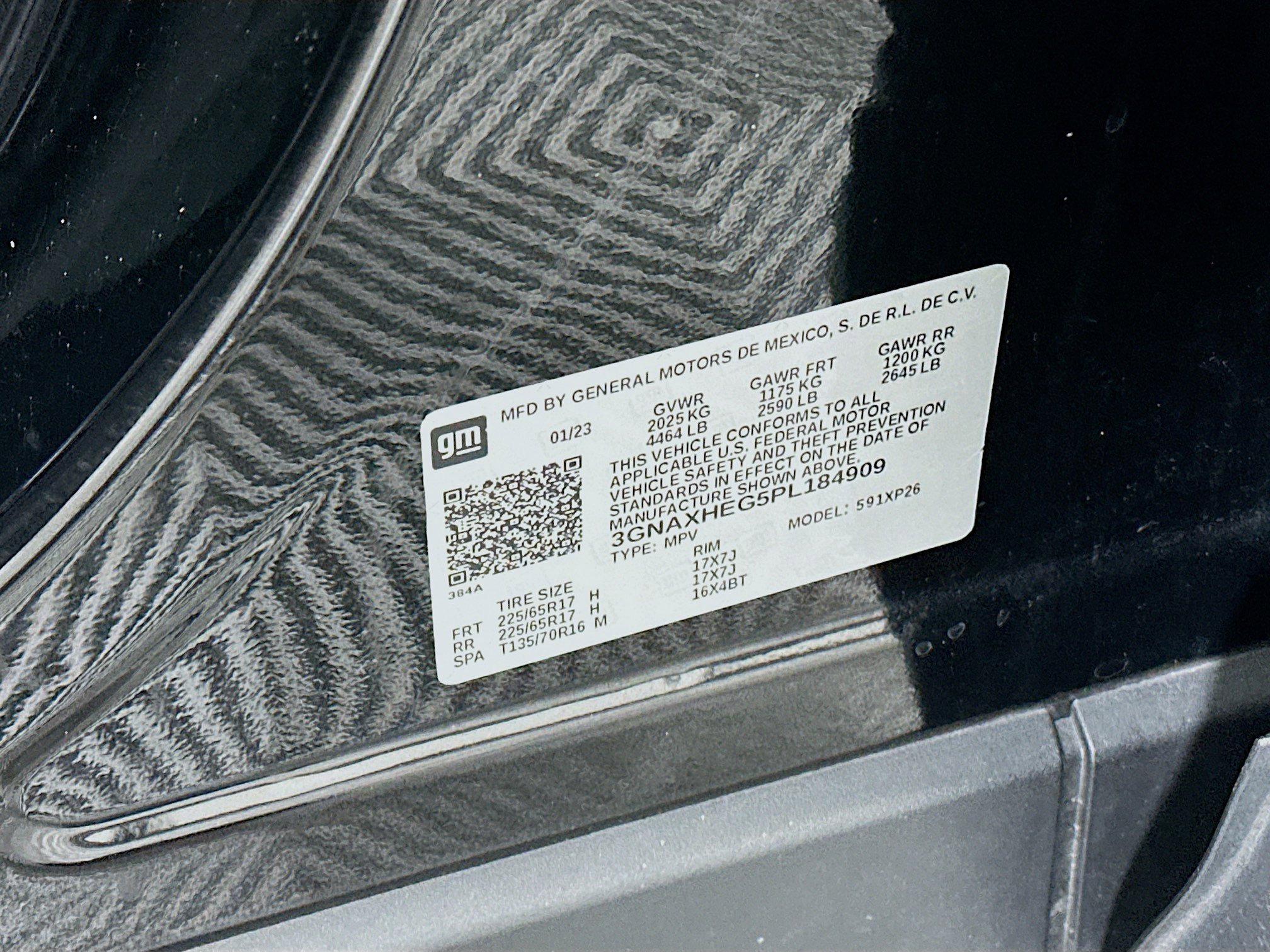 Used 2023 Chevrolet Equinox LS image 12