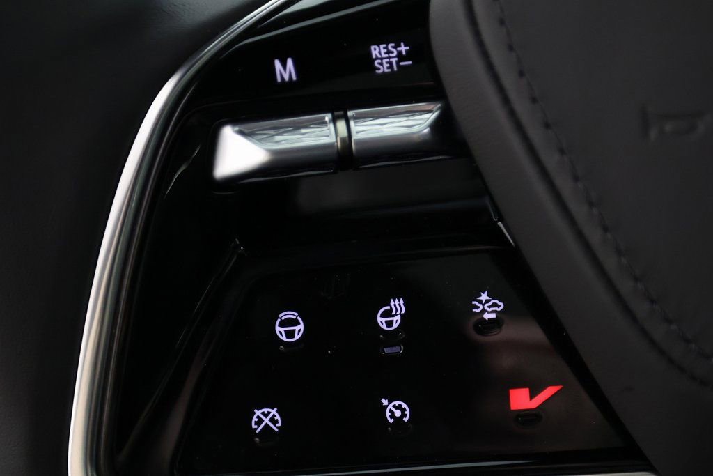 Used 2026 Cadillac Escalade ESV V image 27