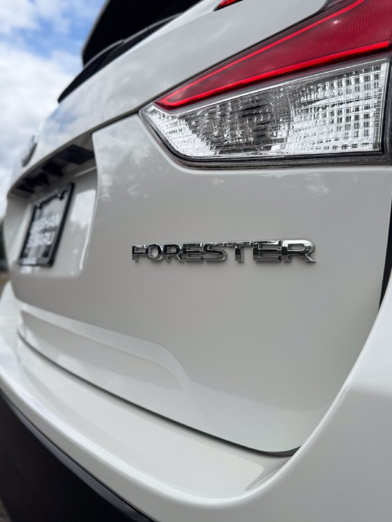 Certified 2024 Subaru Forester Premium AWD/4WD image 46
