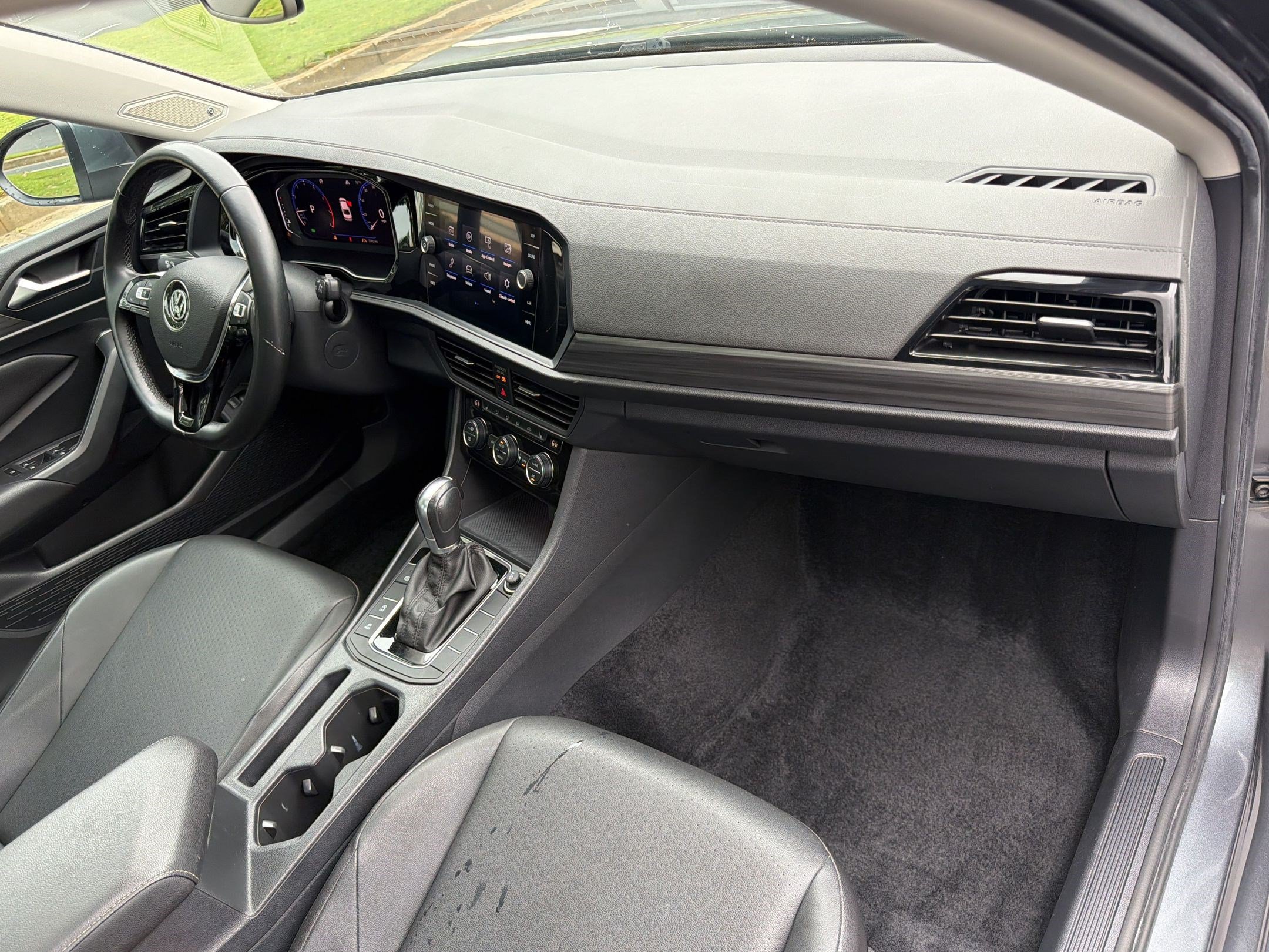 Used 2019 Volkswagen Jetta SEL FWD image 31