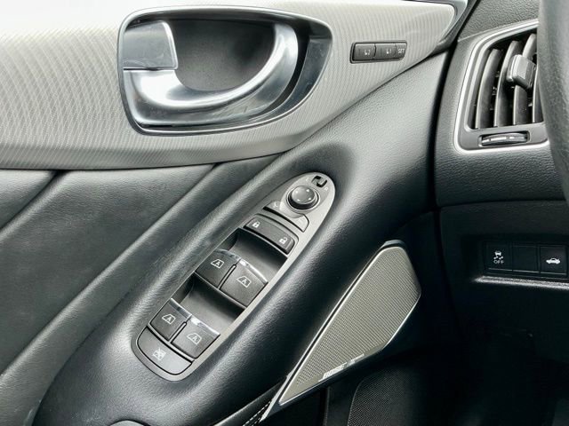 Used 2023 INFINITI Q50 Luxe w/ Cargo Package image 18