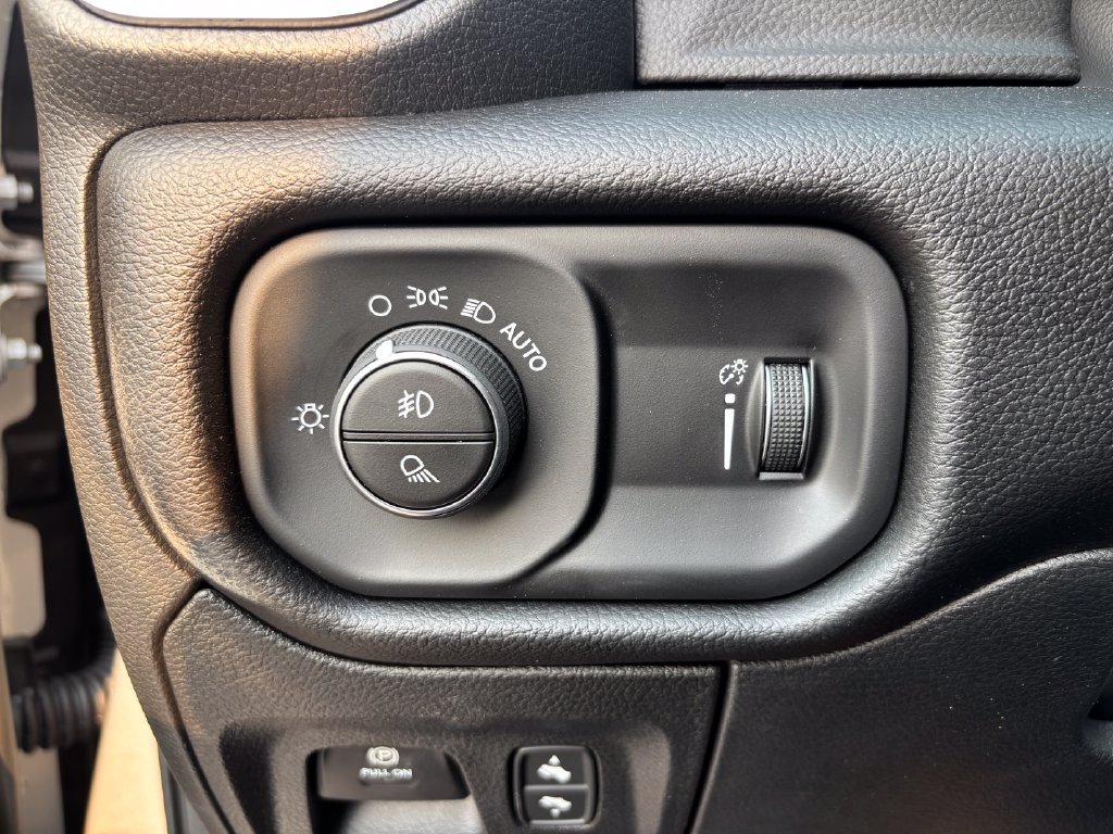 Used 2026 RAM 1500 Big Horn AWD/4WD image 12