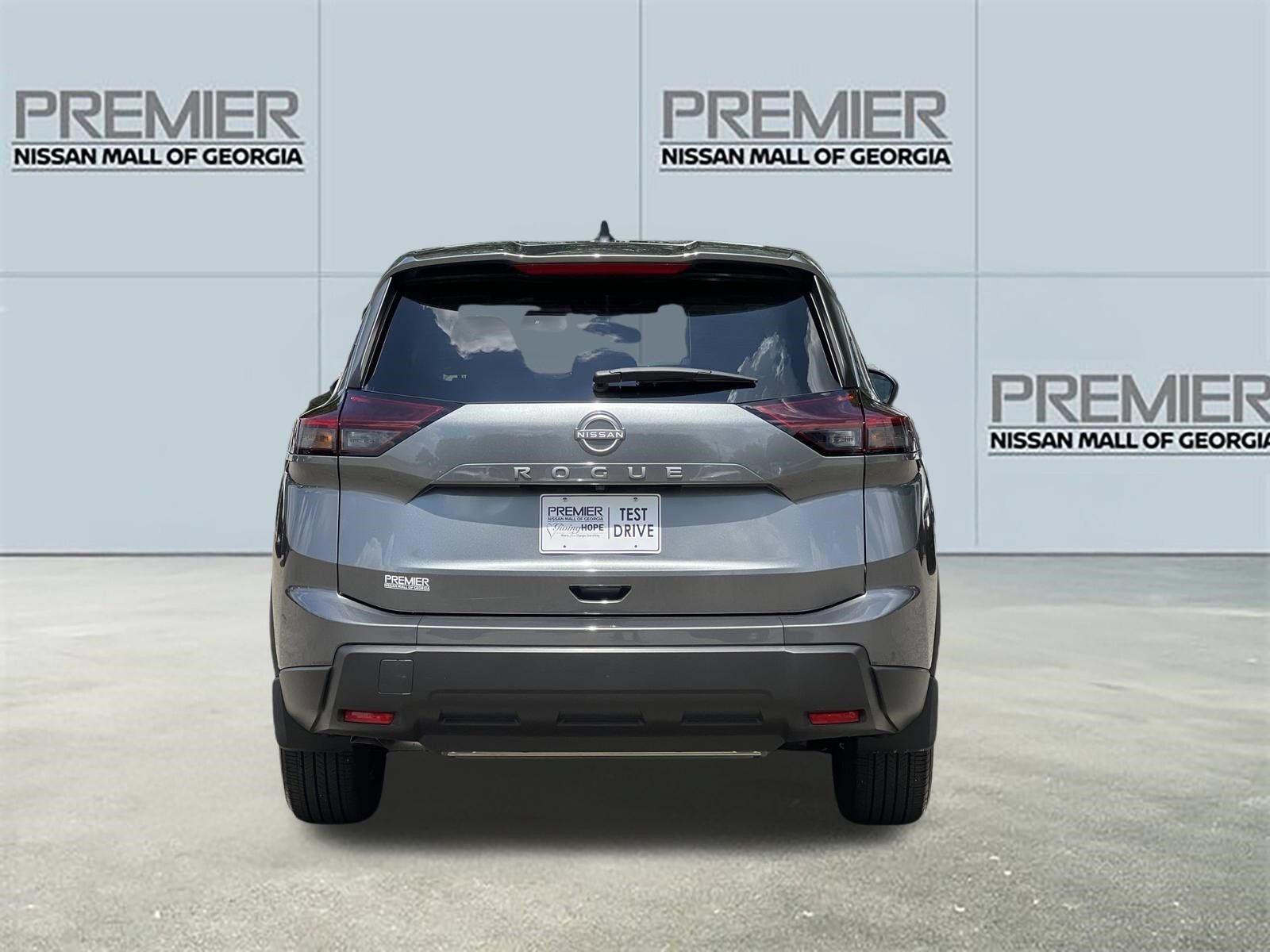 Certified 2026 Nissan Rogue S FWD image 22