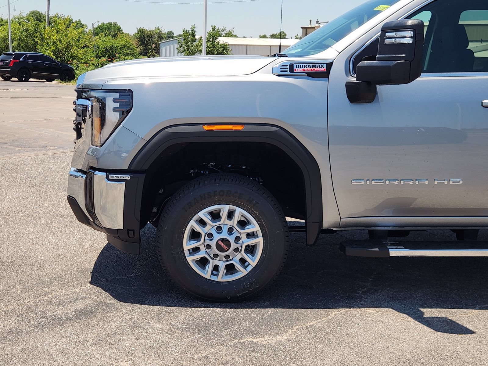 New 2026 GMC Sierra 2500 SLE w/ SLE Convenience Package AWD/4WD image 9
