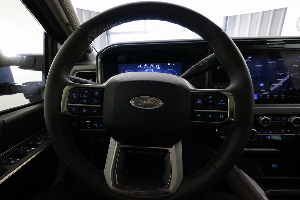 Used 2026 Ford F250 Platinum w/ Platinum Plus Package image 19
