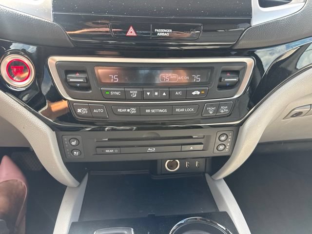 Used 2016 Honda Pilot Elite image 11