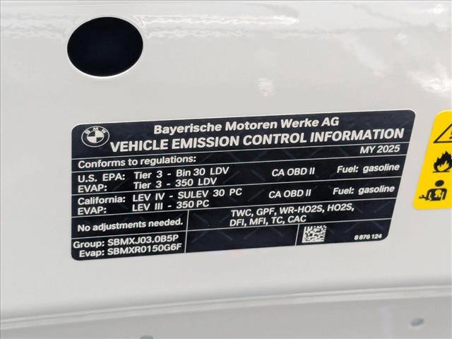 Used 2025 BMW 440i xDrive Coupe w/ Parking Assistance Package image 17