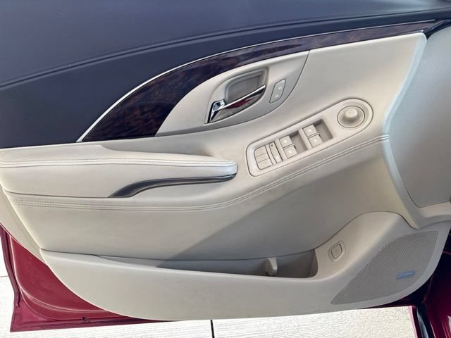 Used 2014 Buick LaCrosse Premium w/ Driver Confidence Package FWD image 13