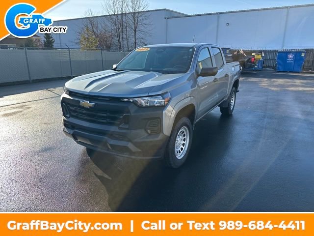 Used 2023 Chevrolet Colorado W/T image 1