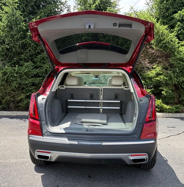 Certified 2023 Cadillac XT5 Premium Luxury w/ Technology Package AWD/4WD image 5