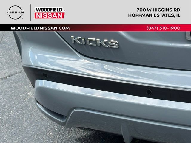Certified 2023 Nissan Kicks SR w/ SR Premium Package FWD image 13