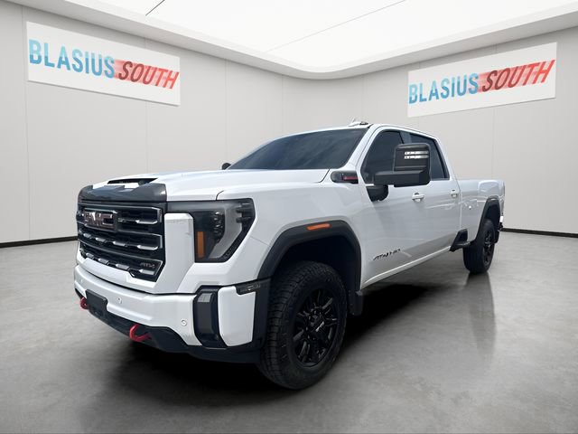 Used 2024 GMC Sierra 2500 AT4 w/ AT4 Preferred Package AWD/4WD image 7