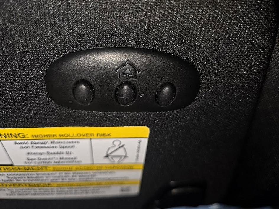 Used 2019 Ford Explorer XLT w/ Equipment Group 201A image 24