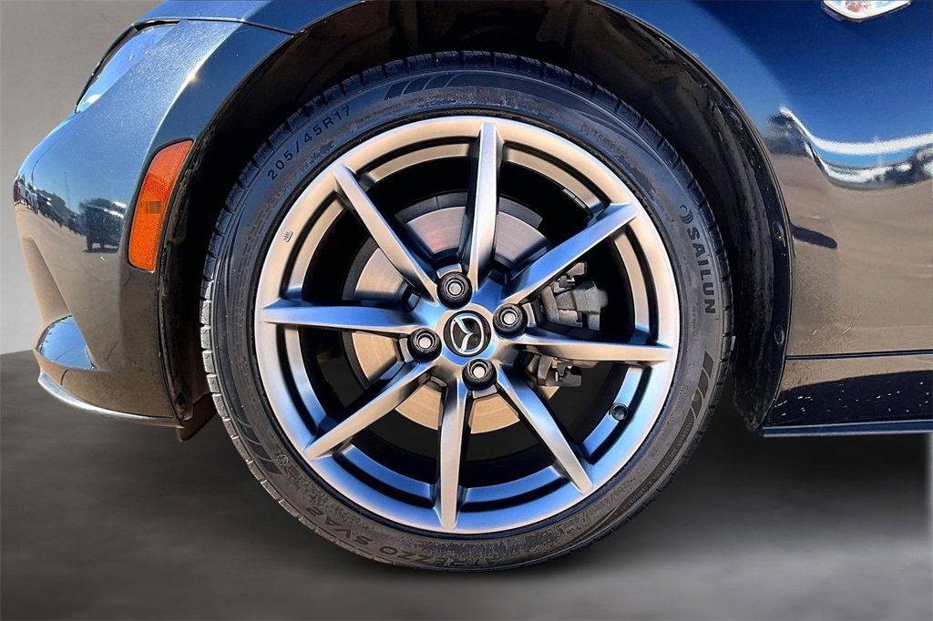 Used 2016 MAZDA MX-5 Miata Grand Touring image 8