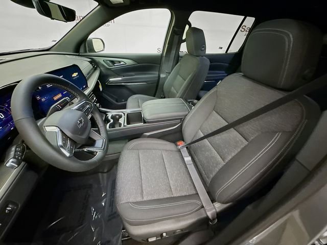New 2026 Chevrolet Traverse LT w/ Midnight/Sport Edition FWD image 23