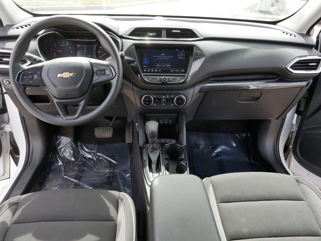 Used 2022 Chevrolet TrailBlazer LT w/ Convenience Package image 22