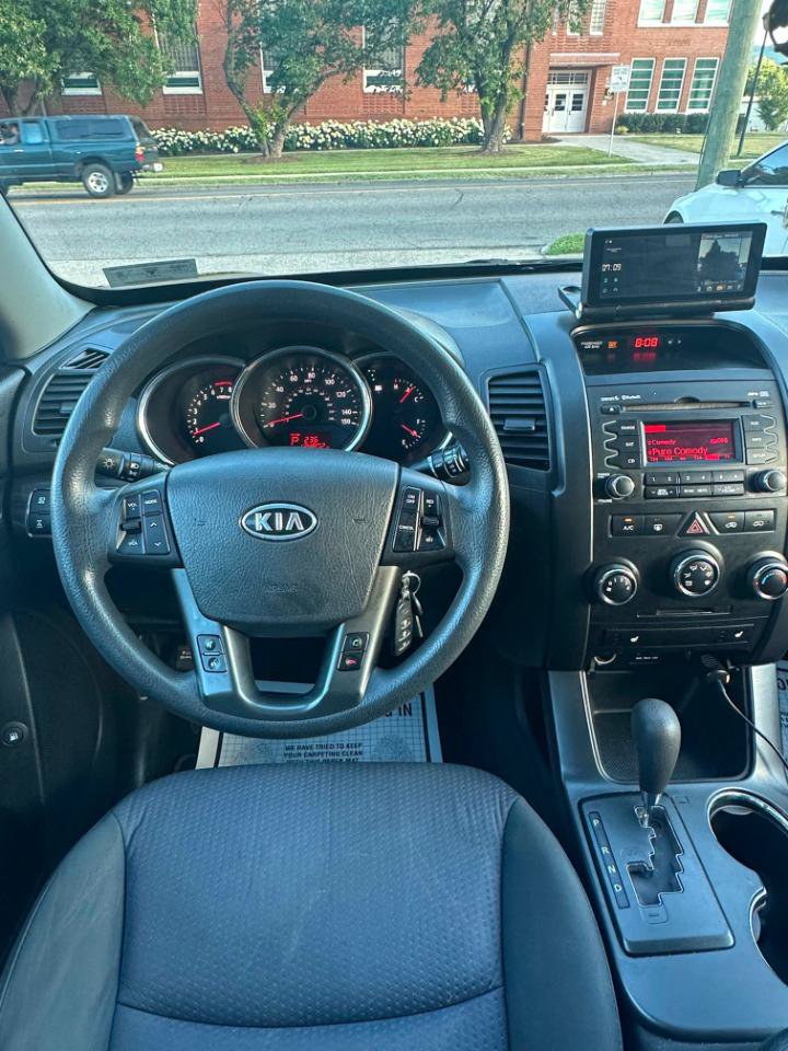 Used 2012 Kia Sorento LX w/ Convenience Pkg AWD/4WD image 24