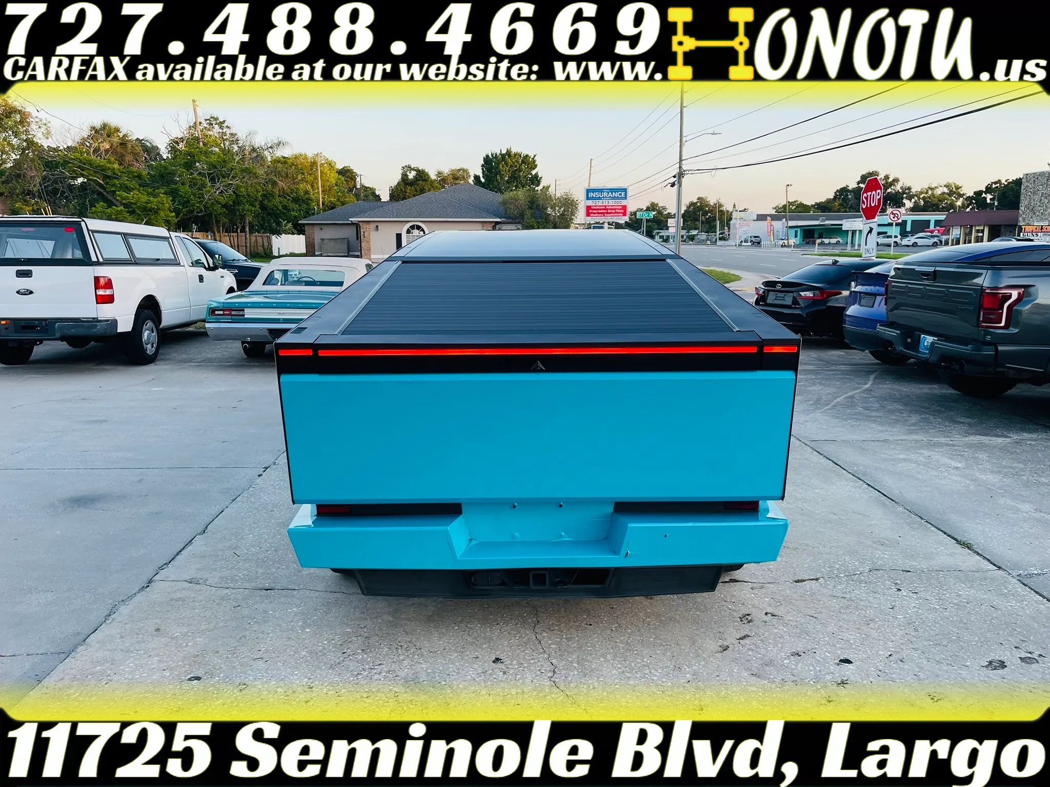 Used 2024 Tesla Cybertruck AWD Crew Cab image 8