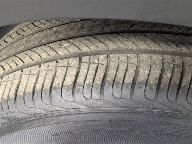 Certified 2025 Chevrolet Trax LT w/ LT Convenience Package image 7