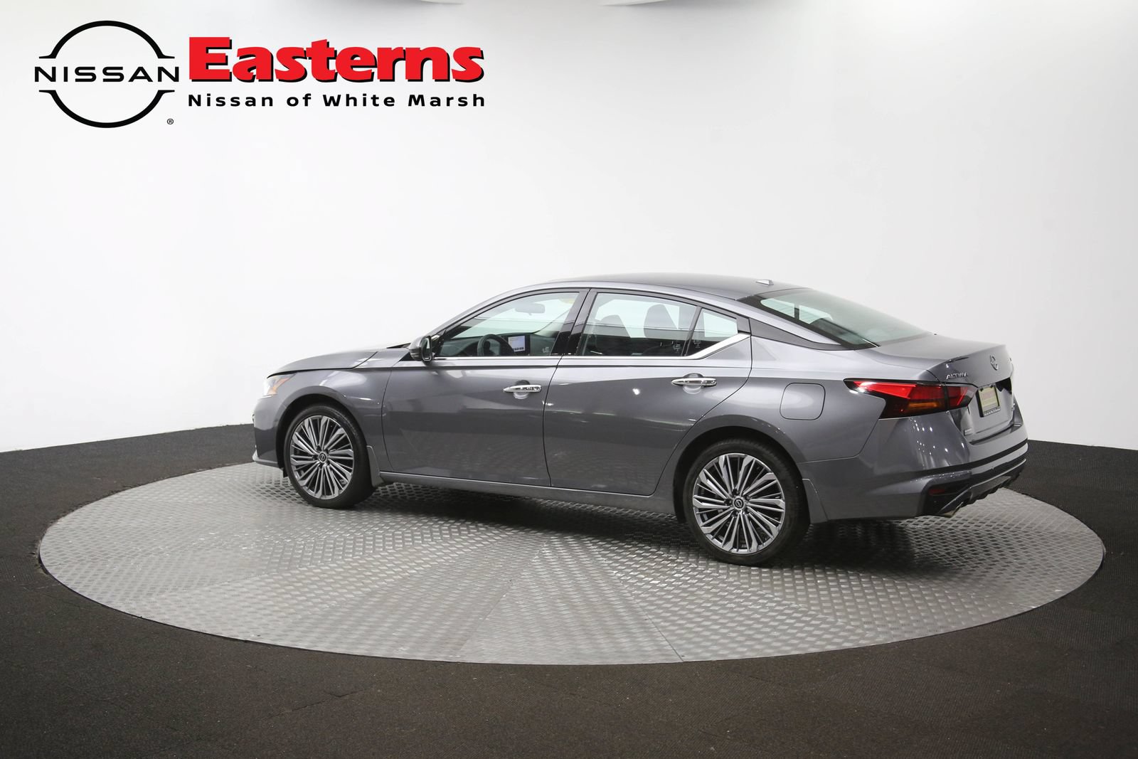 Used 2024 Nissan Altima 2.5 SL AWD/4WD image 62