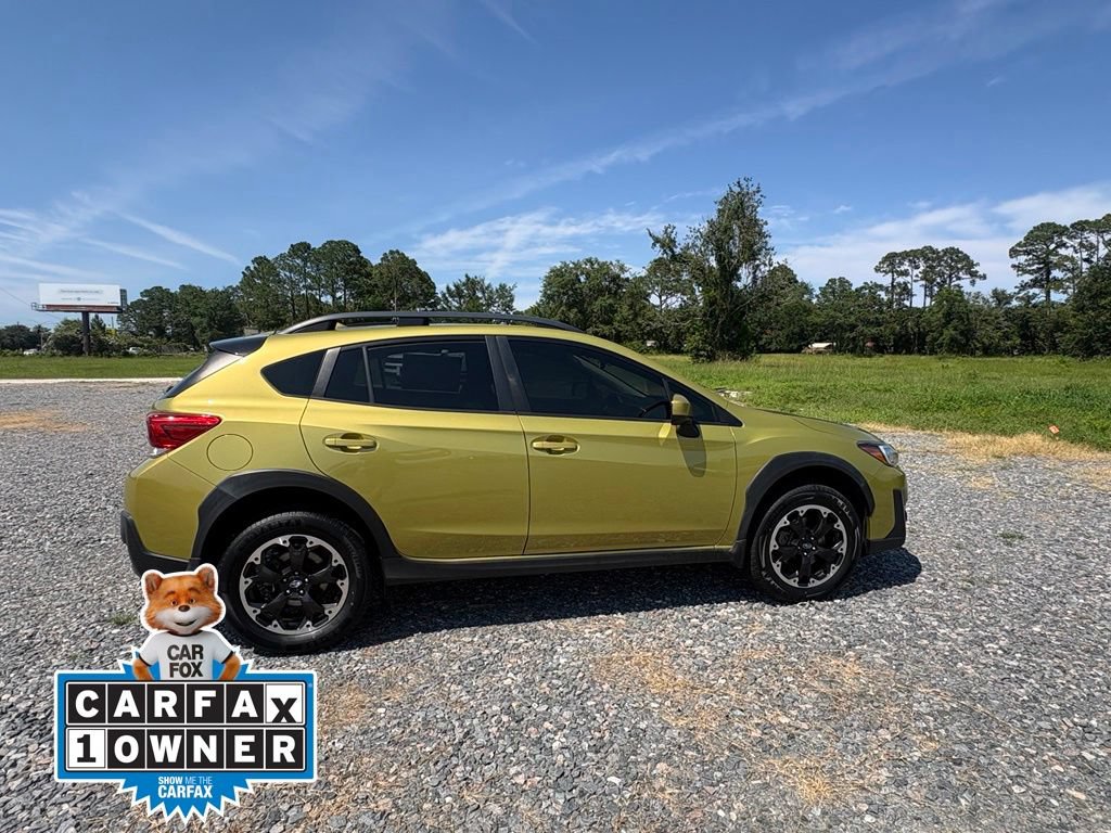Used 2021 Subaru Crosstrek 2.0i Premium w/ Popular Package #2 AWD/4WD image 2