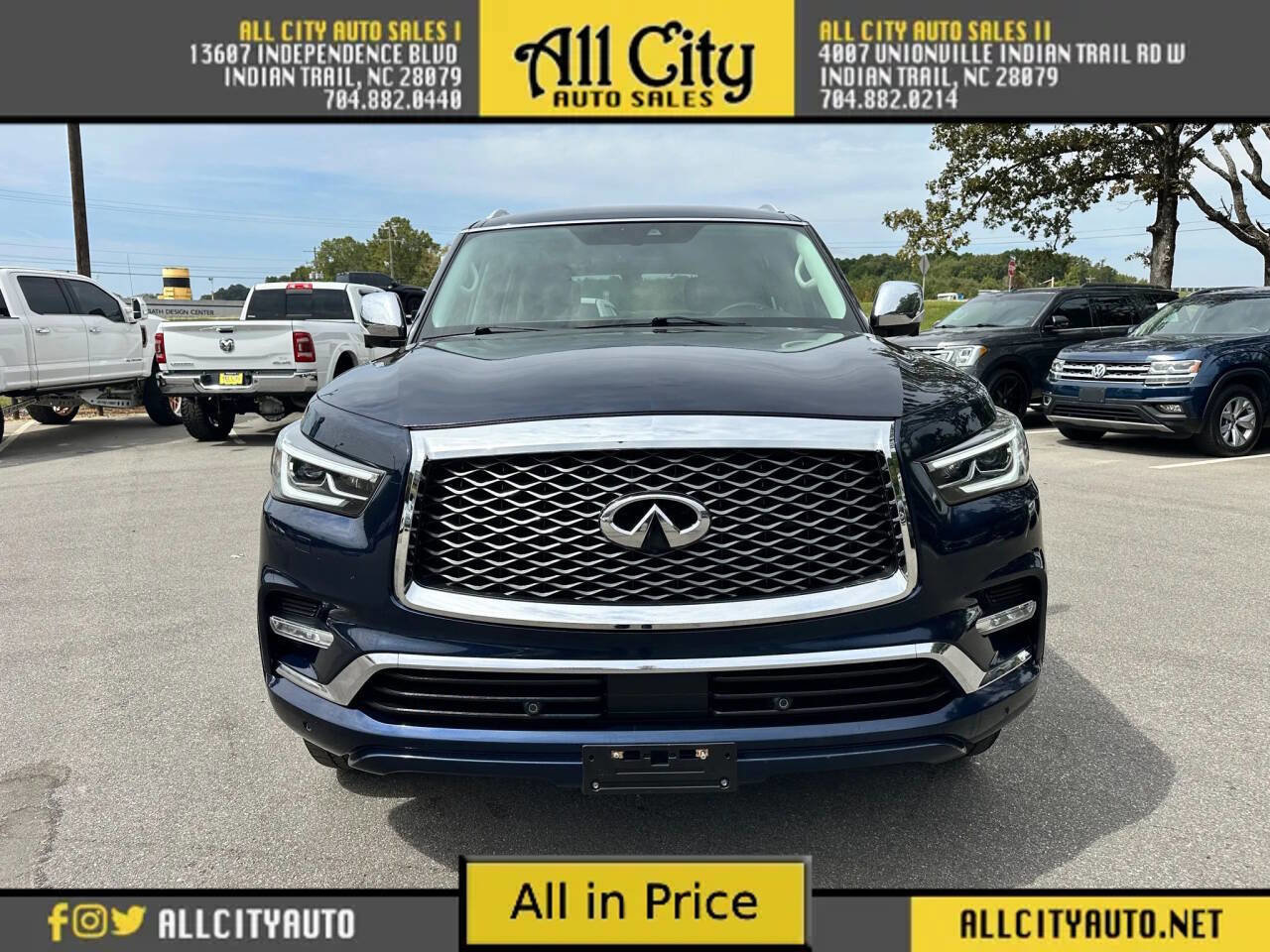 Used 2018 INFINITI QX80 4WD w/ Deluxe Technology Package image 2