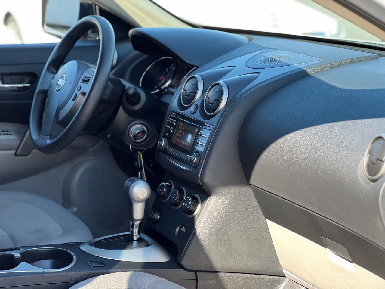 Used 2012 Nissan Rogue S w/ Special Edition Pkg image 16