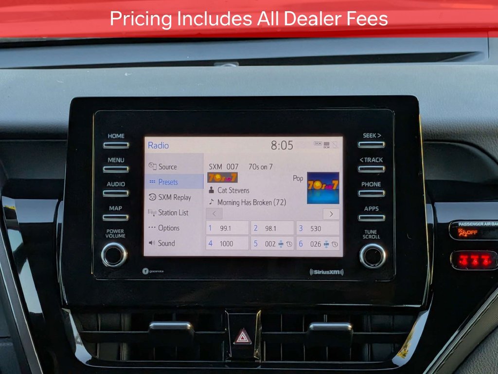 Used 2024 Toyota Camry SE FWD image 18