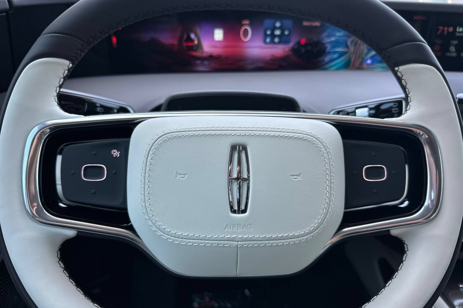 New 2026 Lincoln Nautilus Black Label w/ Jet Appearance Package AWD/4WD image 23