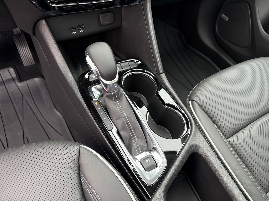 New 2026 Buick Encore GX Avenir w/ Avenir Technology Package image 22