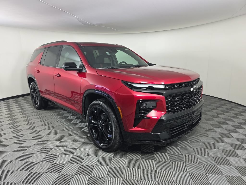 New 2027 Chevrolet Traverse RS w/ LPO, Floor Liner Package FWD image 7