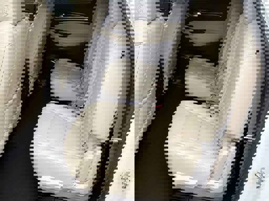 Used 2023 Buick Enclave Essence w/ Experience Buick Package image 17