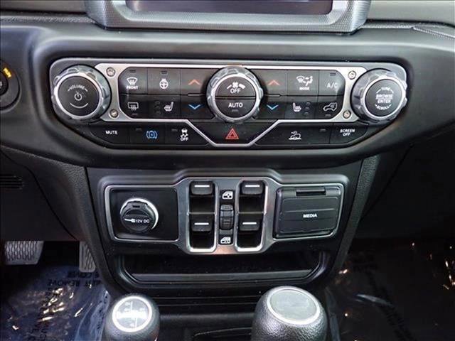 Used 2023 Jeep Wrangler Unlimited w/ Cold Weather Group AWD/4WD image 17