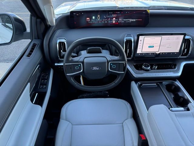 New 2026 Ford Expedition Max Platinum w/ Platinum Ultimate Package AWD/4WD image 5