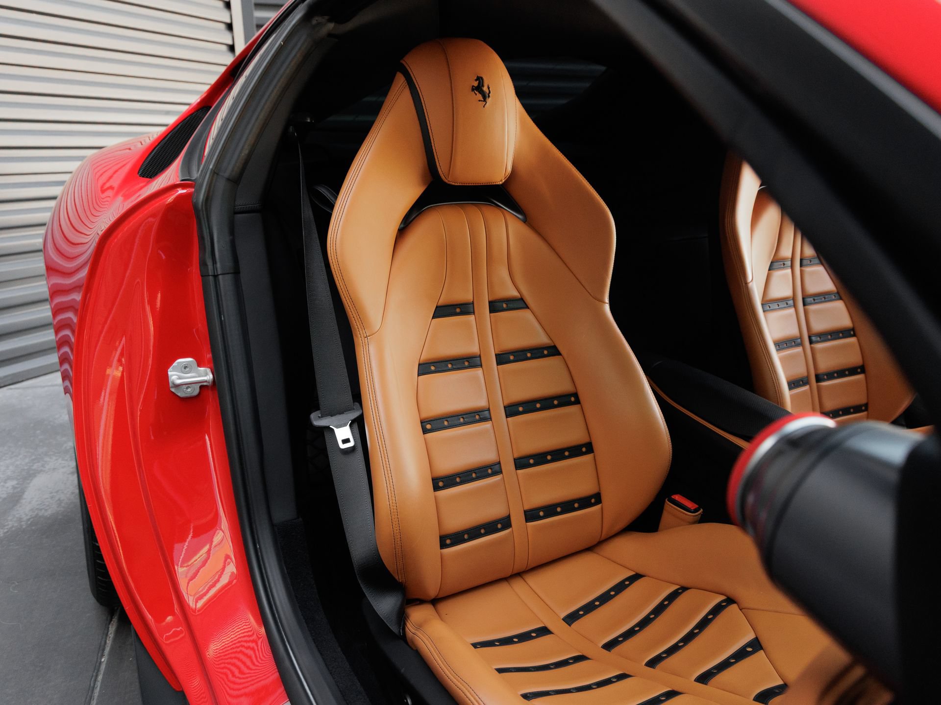 Used 2019 Ferrari 812 Superfast RWD image 39