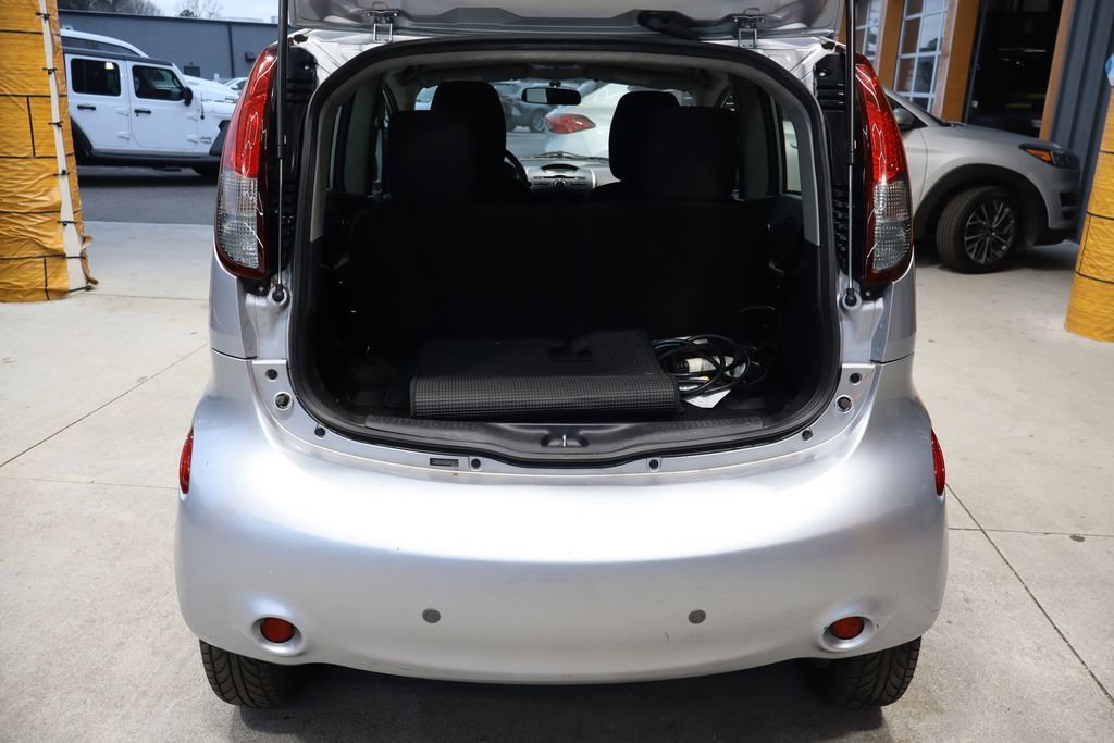 Used 2012 Mitsubishi i RWD image 11