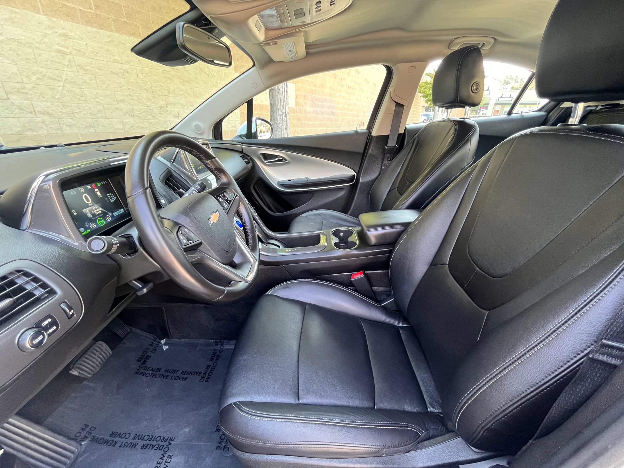 Used 2015 Chevrolet Volt Premium w/ Premium Trim Package FWD image 10