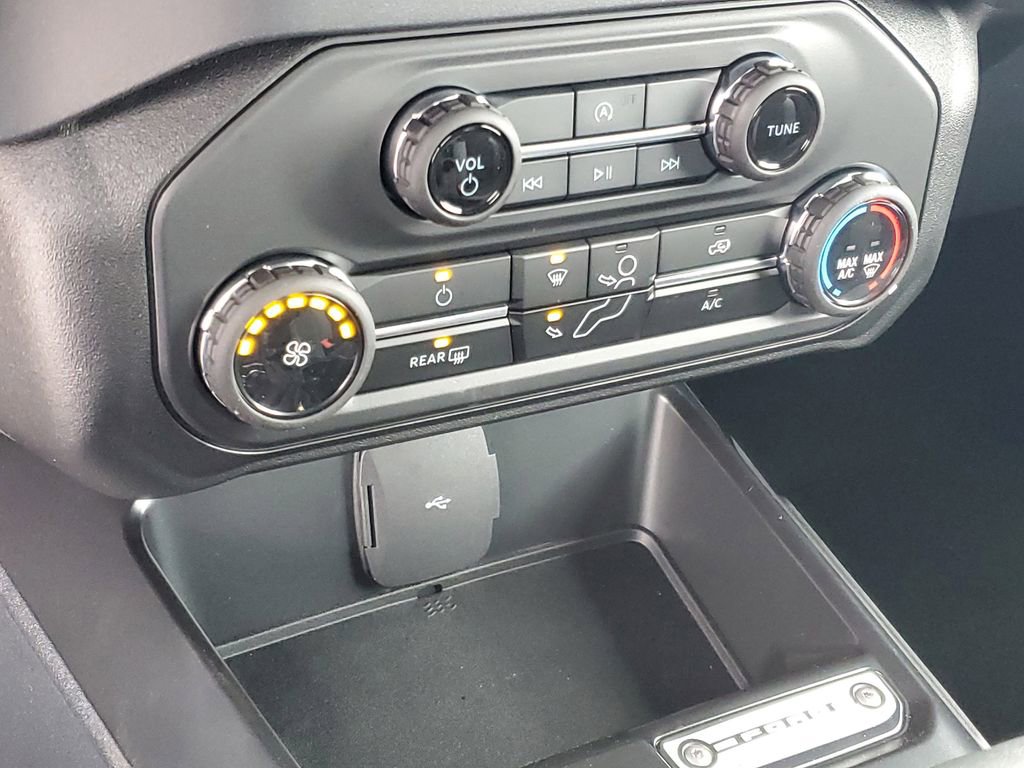 New 2026 Ford Bronco 2-Door image 19