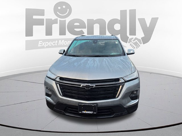 Used 2023 Chevrolet Traverse LT w/ Midnight/Sport Edition AWD/4WD image 2