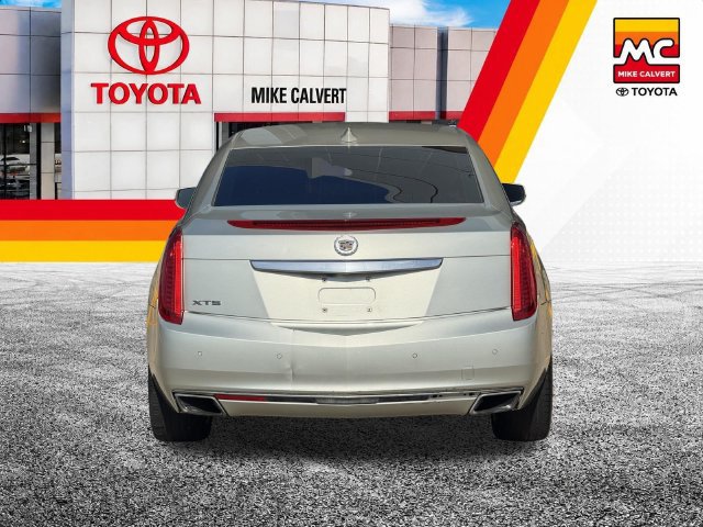 Used 2015 Cadillac XTS Luxury FWD image 5