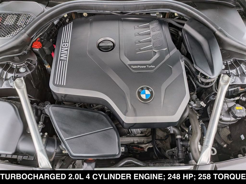 Certified 2022 BMW 530i xDrive w/ Premium Package AWD/4WD image 11