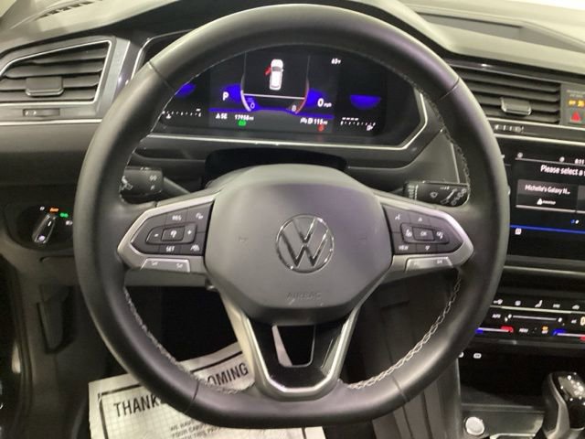 Certified 2023 Volkswagen Tiguan SE w/ Panoramic Sunroof Package image 6
