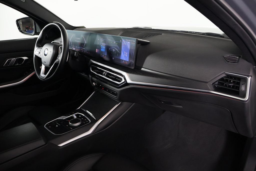 Used 2023 BMW 330i Sedan w/ Driving Assistance Package RWD image 9