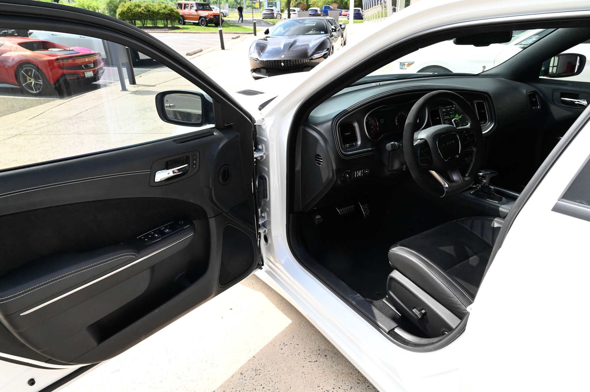 Used 2021 Dodge Charger SRT Hellcat RWD image 15
