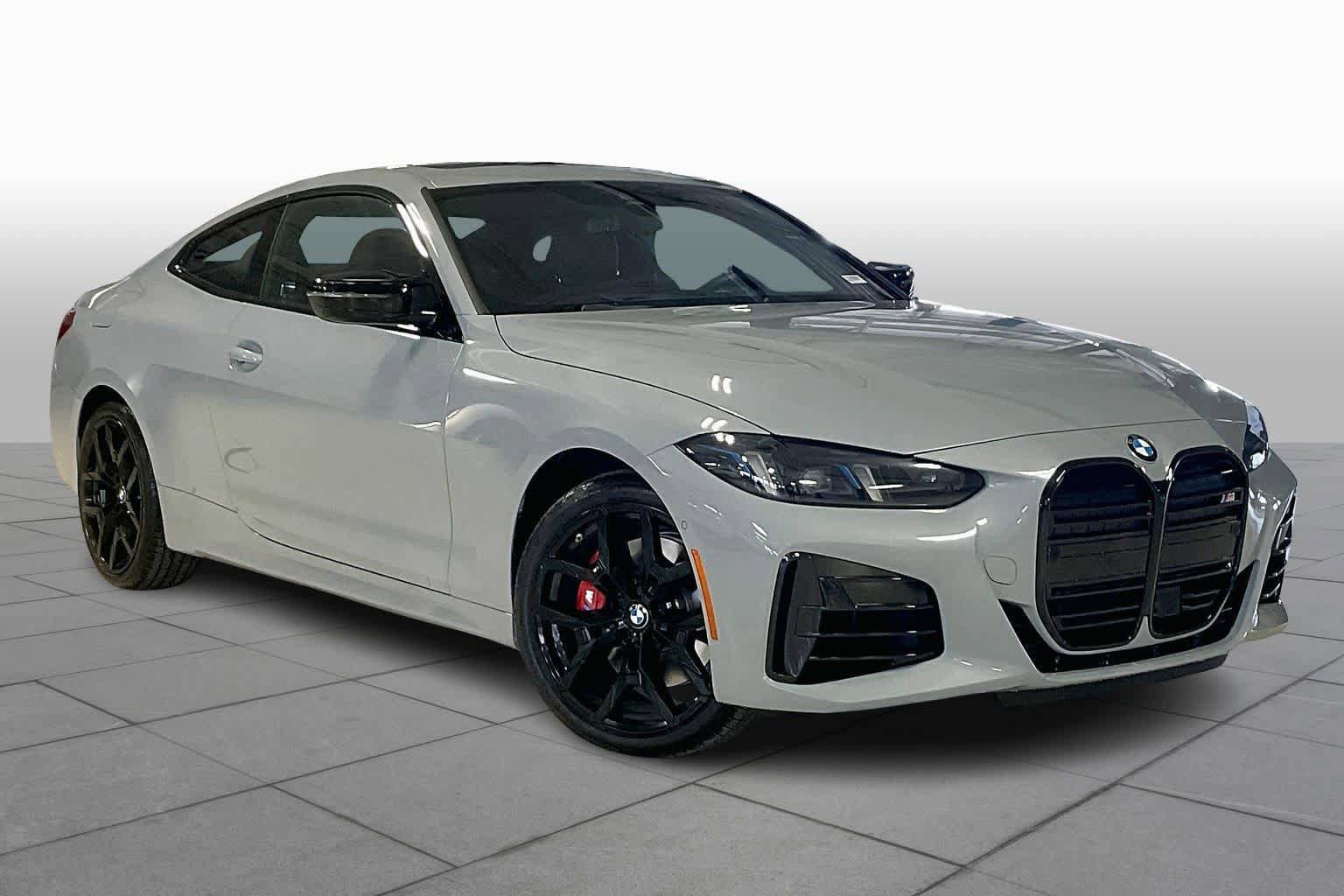 New 2026 BMW 440i xDrive Coupe w/ Premium Package AWD/4WD image 2