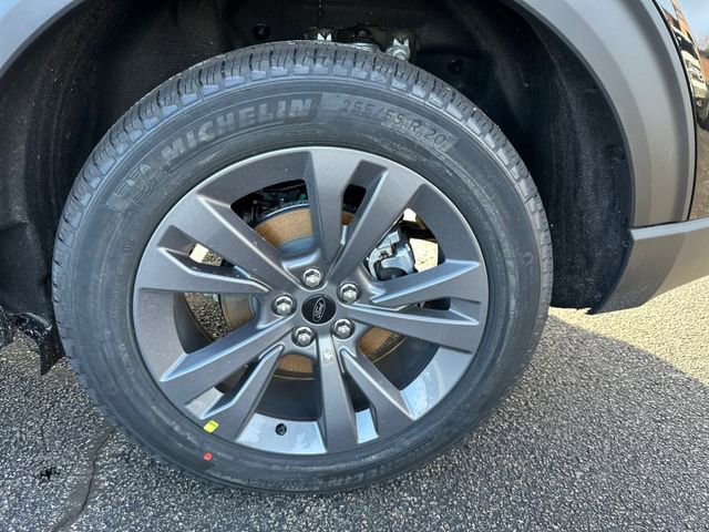 New 2026 Ford Explorer Active w/ Active Comfort Package image 14