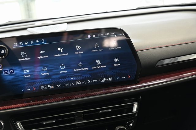 New 2026 Chevrolet Traverse RS w/ LPO, Floor Liner Package image 16