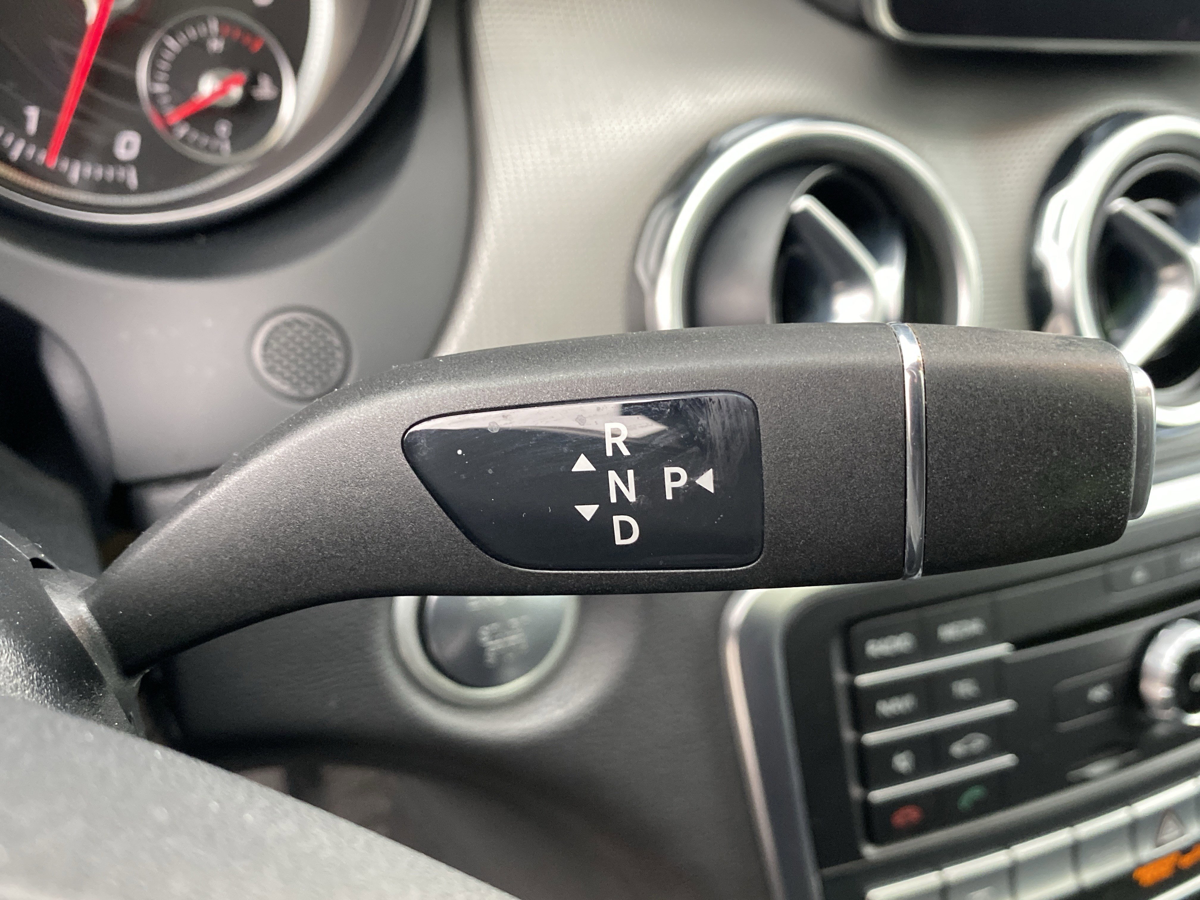 Used 2019 Mercedes-Benz GLA 250 4MATIC image 36