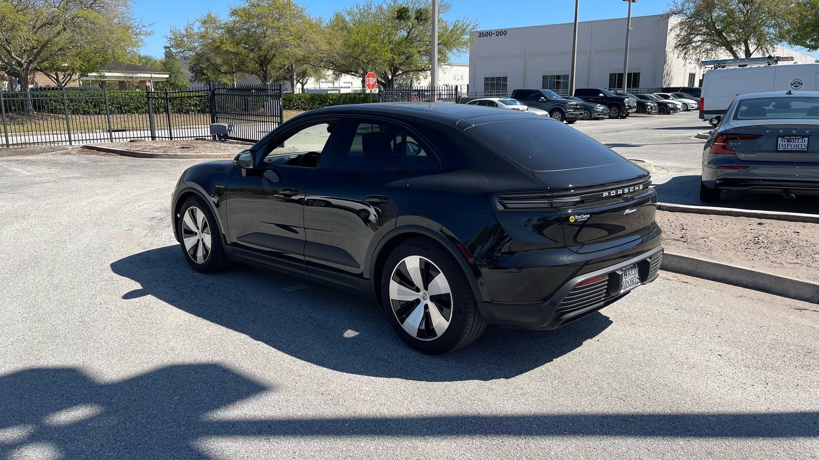 Used 2025 Porsche Macan Electric image 54